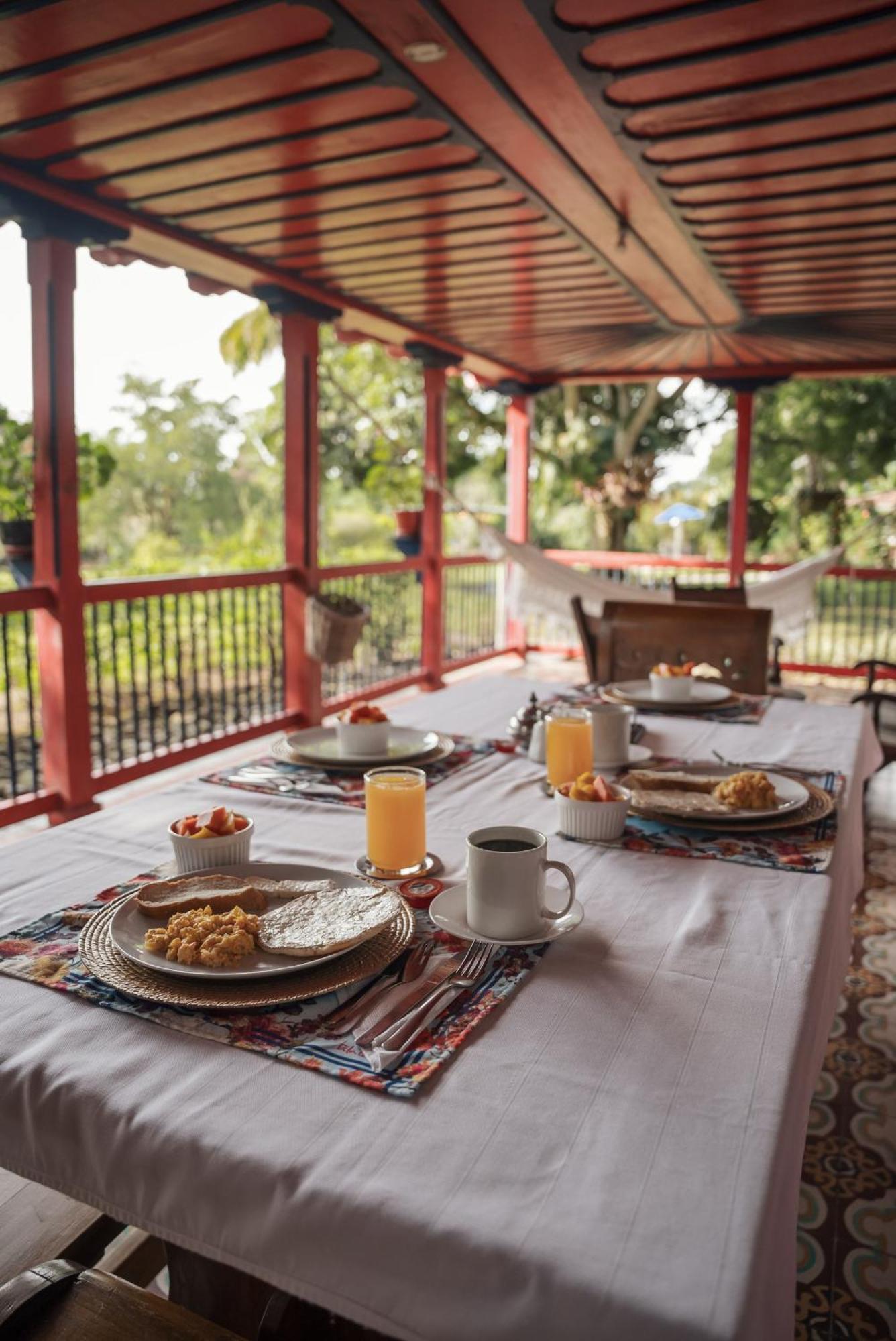 Finca Hotel Puerto Espejo Ngoại thất bức ảnh